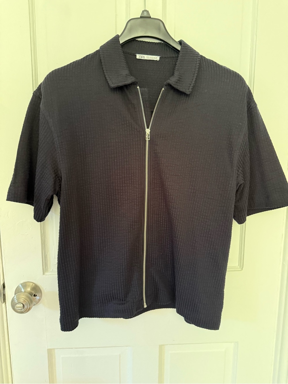 ZARA Men’s Dark Blue Short-Sleeve Zip Shirt